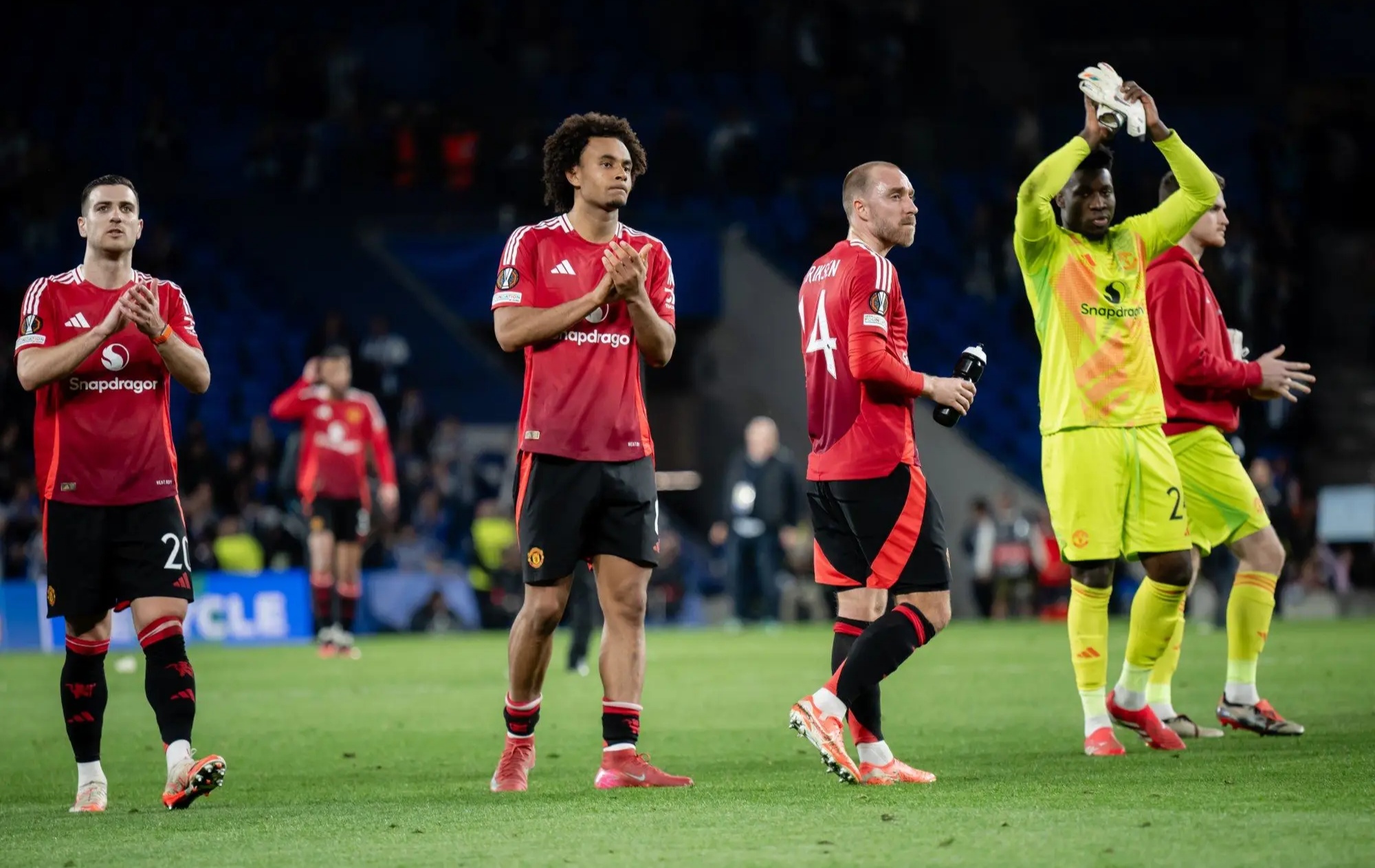 巴黎劲敌难敌,输给曼联晋级欧洲足球联赛(巴黎劲敌难敌,输给曼联晋级欧洲足球联赛的球员) 巴黎劲敌难敌,输给曼联晋级欧洲足球联赛(巴黎劲敌难敌,输给曼联晋级欧洲足球联赛的球员)