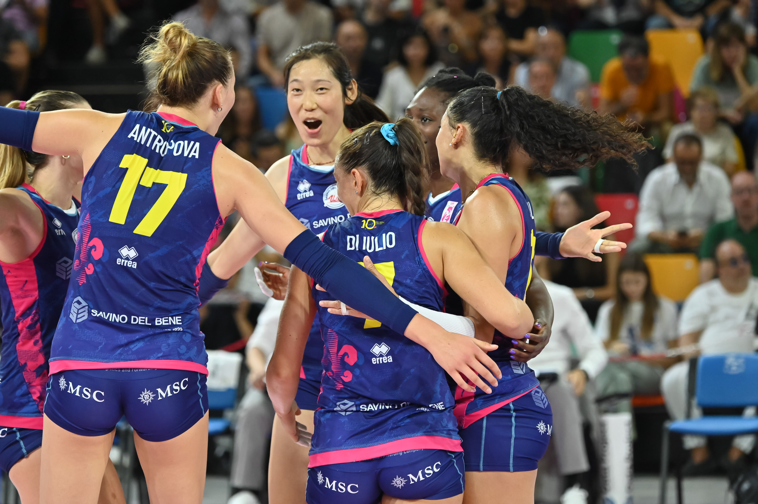 法国女排奋力击败对手,晋级四强(法国女排奋力击败对手,晋级四强了吗) 法国女排奋力击败对手,晋级四强(法国女排奋力击败对手,晋级四强了吗)