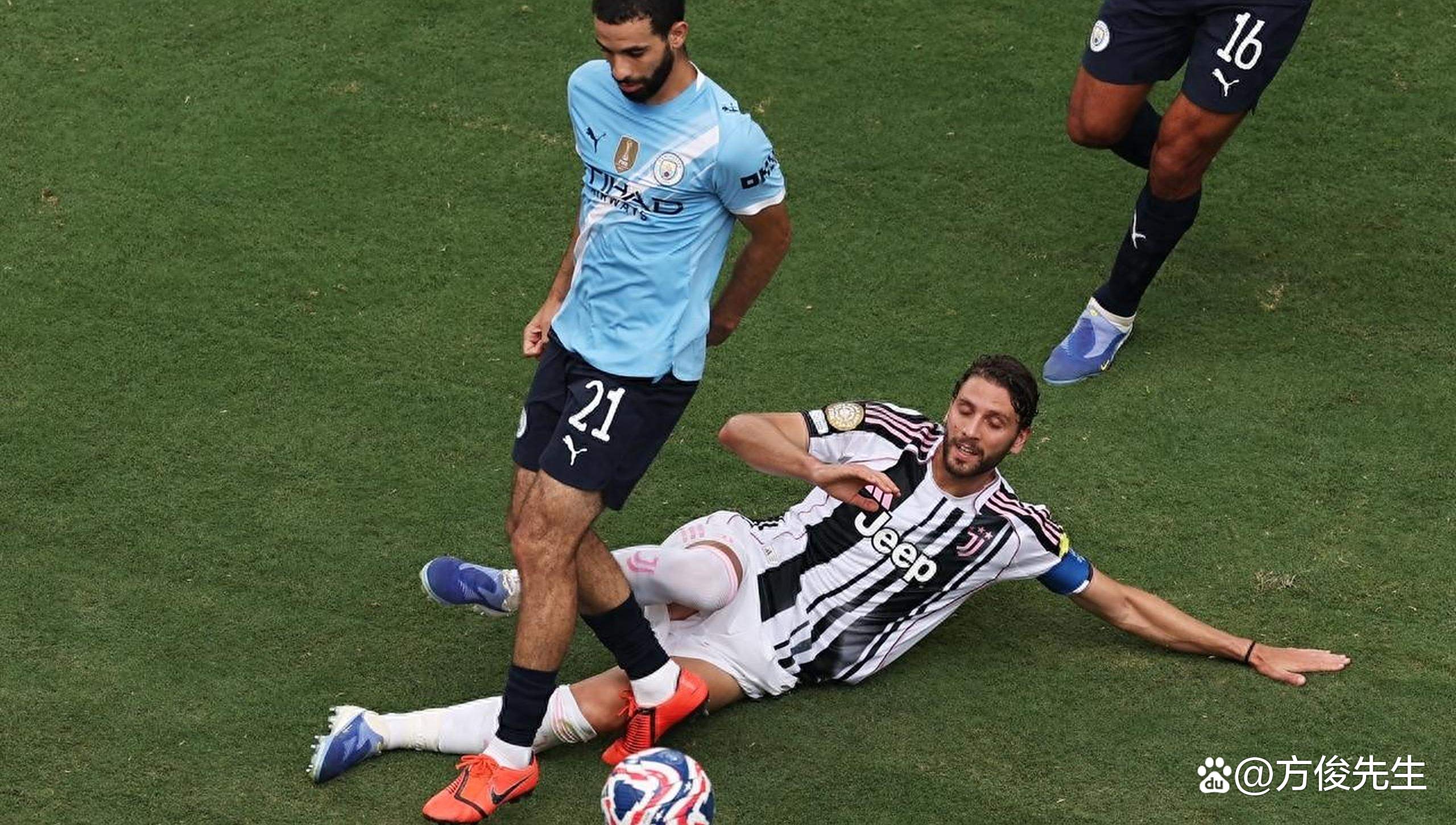 aoa体育培训-曼城破魔咒！英格兰足球联赛最新动向！的简单介绍