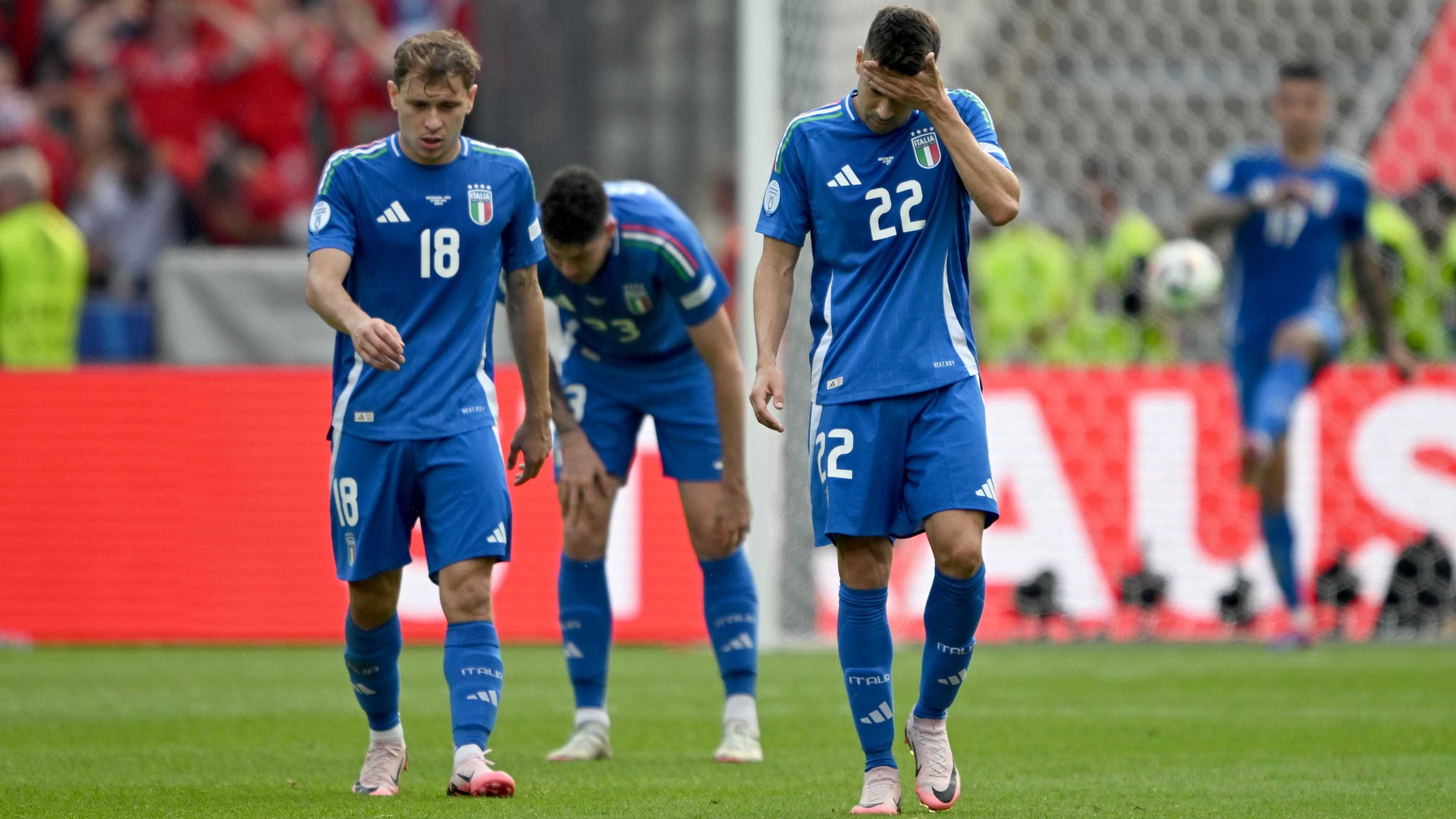 意大利队逆转瑞士，赢得胜利