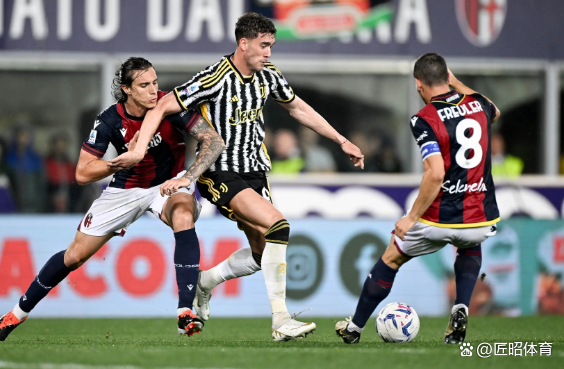 aoa体育-博洛尼亚客场爆冷逆转，积分榜逐渐攀升的简单介绍