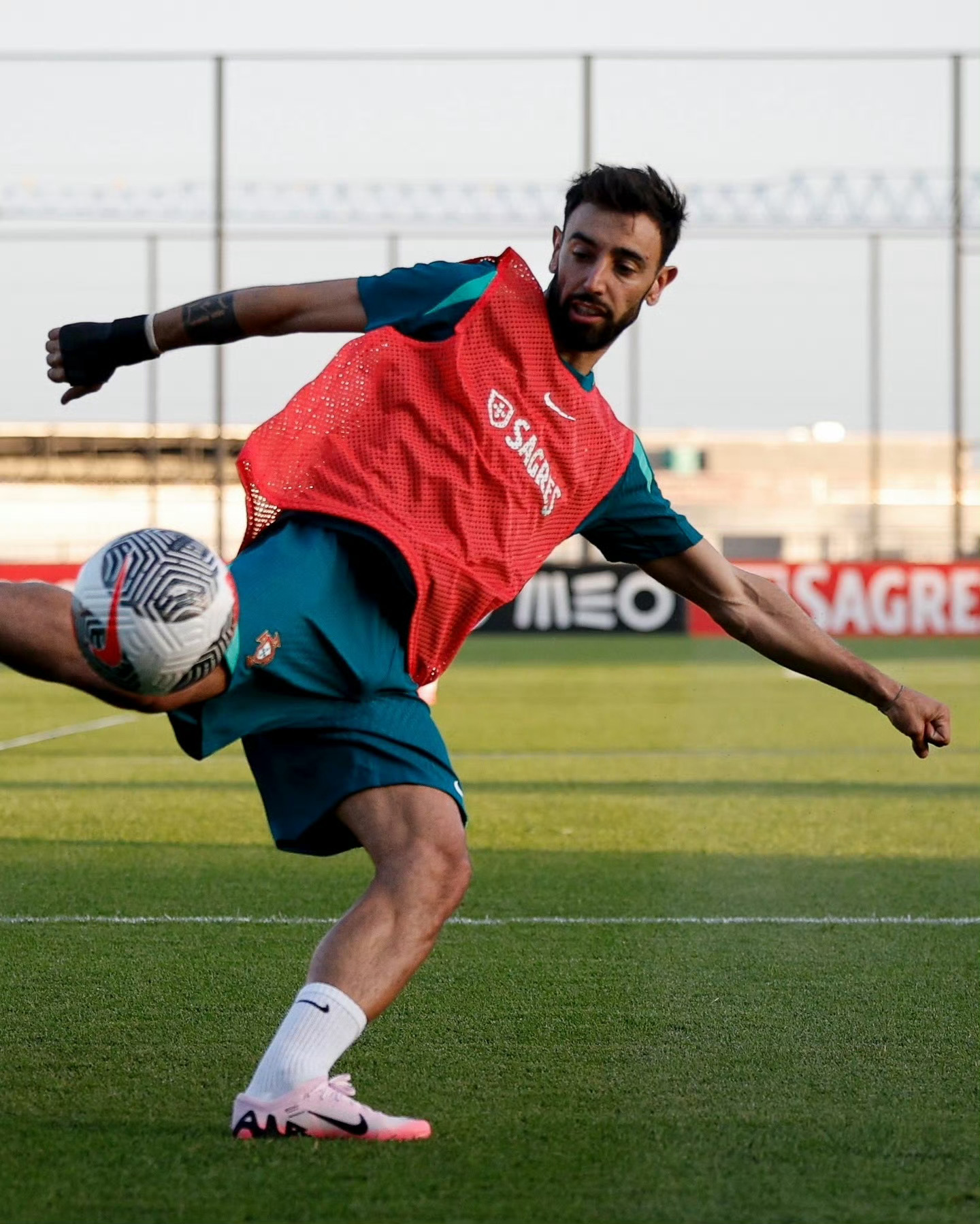 欧洲国家队备战决赛,战术精密准备充分 欧洲国家队备战决赛,战术精密准备充分