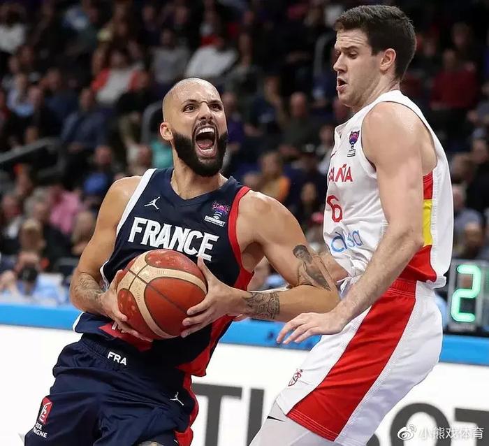 欧锦赛球队争夺胜利,胜负扑朔迷离的简单介绍 欧锦赛球队争夺胜利,胜负扑朔迷离的简单介绍