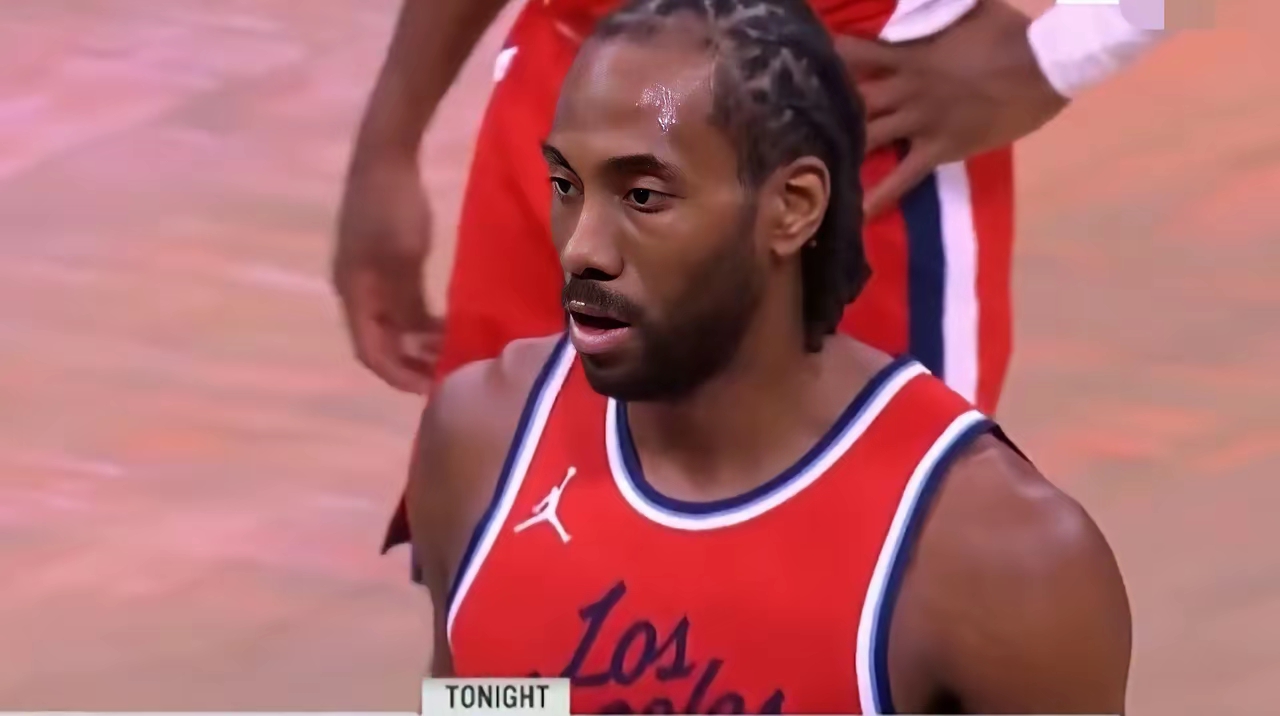 快船险胜鹈鹕,莱昂纳德砍下25分。的简单介绍 快船险胜鹈鹕,莱昂纳德砍下25分。的简单介绍