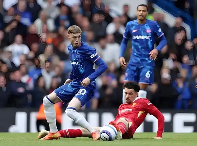 欧洲顶级球队展现实力，球迷热情高涨的简单介绍