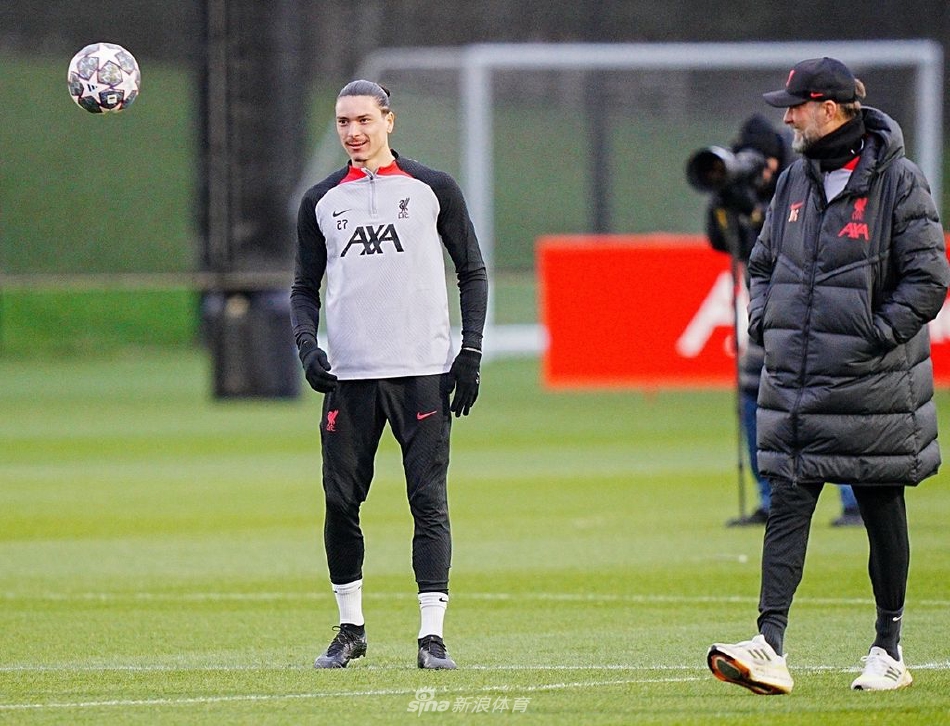 利物浦球员备战欧冠，决战小组赛